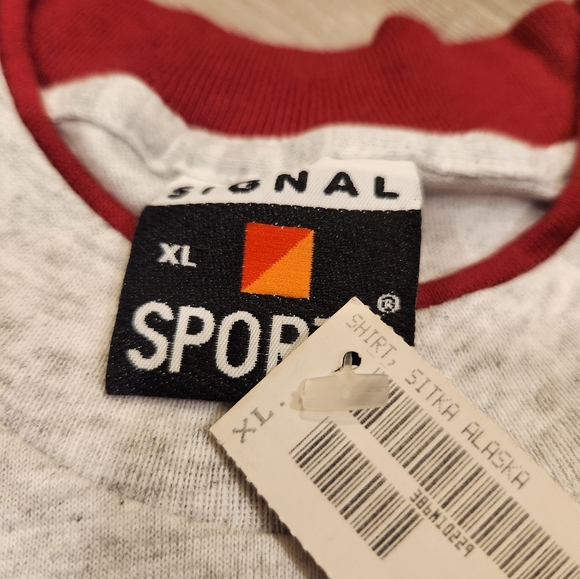 Vintage Signal Sports Sitka Alaska T Shirt Mountain Range Mens Size XL VTG 90s - Picture 8 of 10